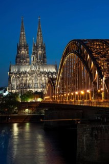 Cologne Cathedral, has been shining in new light since Easter 2025, the old metal halide lamps have