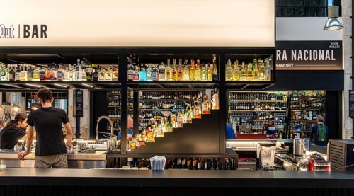 The Mercadeo da Ribeira, also known as TimeOut Market, is the best address for Portuguese