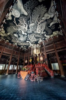 Interior view of Hodo Hall in Kennin-ji Buddhist Temple, Twin Dragon ceiling painting by artist