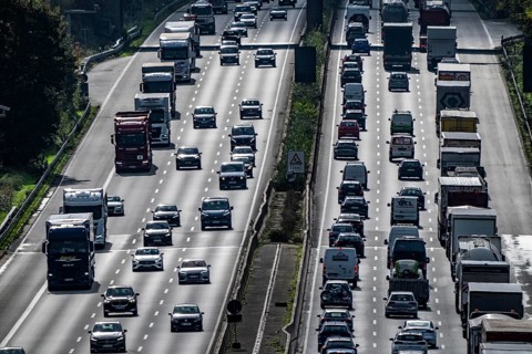 Traffic jam on the A3 motorway between the Hilden junction and the Mettmann junction, view to the