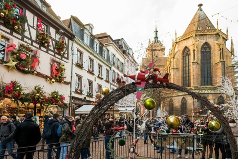 Christmassy decorated half-timbered houses, Old Town, Colmar, Haut-Rhin Department, Alsace, France