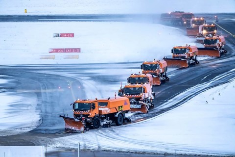 The onset of winter in North Rhine-Westphalia, flight operations are maintained at Düsseldorf