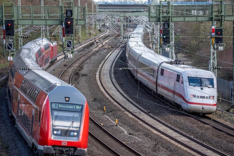 ICE 2 train and RE2, Rhein-Haard Express, railway line, 4-track, for local and long-distance