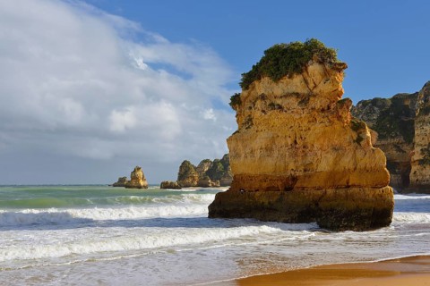 Rocky coast, Praia Dona Ana, Lagos, Algarve, Portugal
