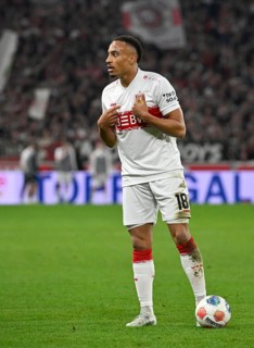 Jamie Leweling VfB Stuttgart (18) Gesture Gesture Football Bundesliga, MHPArena, MHP Arena