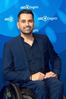 Tan Caglar, ARD BLUE HOUR 2025, Photo Call, Hotel Telegraphenamt, Berlin, 14.02.2025