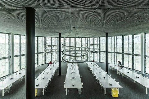 Reading room in the IKMZ Information, Communication and Media Center of the Brandenburg Technical