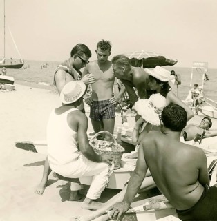Historical photo summer 1961, tourists, beach, Rimini, Italy