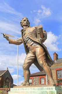 Thomas Paine statue sculpture, 1737-1809, Thetford, Norfolk, England, UK