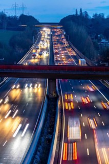 Motorway A3 between Düsseldorf and Leverkusen, near Erkrath, freeing of the hard shoulder during