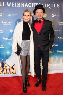 Franziska Hippe and Roman Knizka at the premiere of the 20th Original Roncalli Christmas Circus in