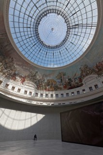 Bourse de Commerce, Pinault Collection, historic rotunda with concrete cylinder by architect Tadao