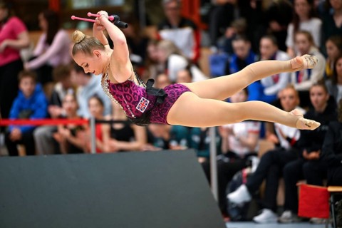 Nicole Hill GBR with handheld club rhythmic gymnastics, RSG Turnen Schmiden International 2026,