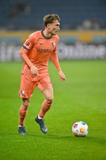 Patrick Osterhage VfL Bochum BOC (06) on the ball PreZero Arena, Sinsheim, Baden-Württemberg,