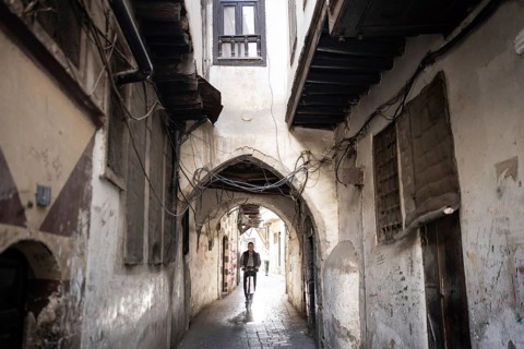 Damascus, Syria. December 5th 2025. Traditional narrow alleyways and old houses of the ancient