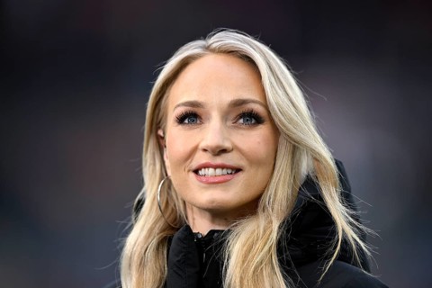 SKY presenter reporter Katharina Kleinfeldt, portrait smiling, soccer, Bundesliga, PreZero Arena,