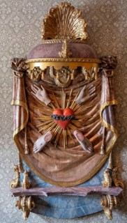 Object with the depiction, The Most Holy Five Wounds of Jesus, around 1750, in the parlour,