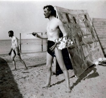 Edvard Munch on the beach at Warnemünde, Germany circa 1907/8 Edward Munch (12 December 1863 - 23