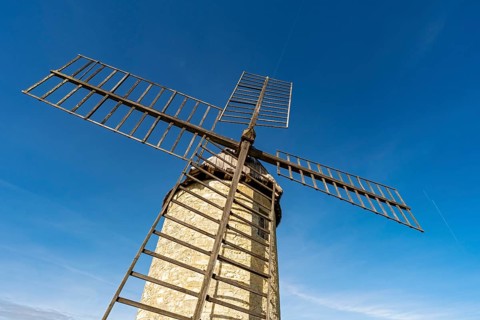 Windmills of Calon, Les Moulins De Calon, Montagne, France