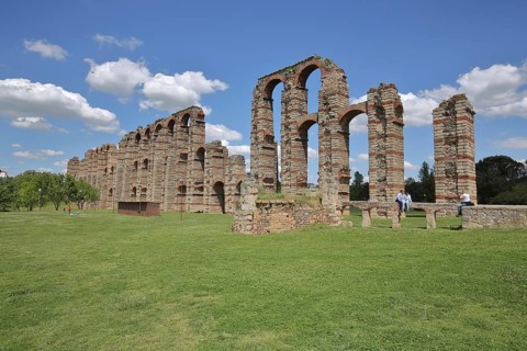 UNESCO Acueducto de los Milagros, Emerita Augusta, Roman aqueduct, Merida, Extremadura, Spain