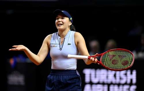 Eva Lys (GER) Gesture Gesture Disappointed Women Women's Porsche Tennis Grand Prix Porsche Arena,