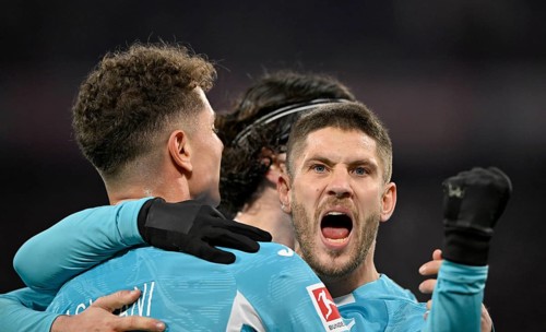 Goal celebration Andrej Kramaric TSG 1899 Hoffenheim (27) Gesture Gesture Fisnik Asllani TSG 1899