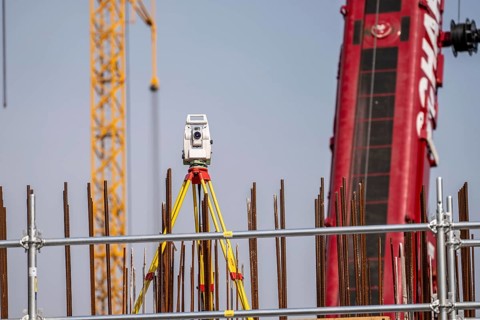 Surveying, Leica total station, electronic tachymeter, a surveying device that measures angles and