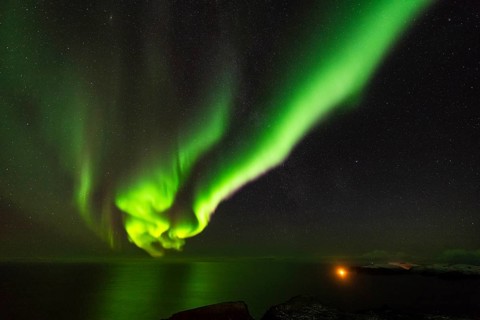 Northern Lights (Aurora borealis) over the Norwegian Sea, Söröya, Finnmark, Norway, December 2018