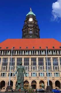 Trümmerfrau Monument in front of the Town Hall, The New Town Hall in Dresden, Saxony, Germany
