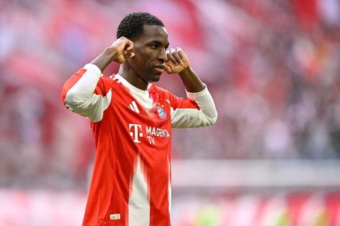 Cheering Joy Emotion Nicolas Jackson FC Bayern Munich FCB (11) Gesture Gesture Football Bundesliga,