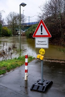 High water on the Ruhr, here near Hattingen, at a flooded campsite, after days of continuous rain,