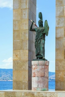 Monument Goddess Athena and statues, Reggio Calabria, Italy