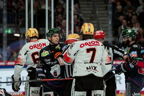 Eisbären Berlin vs. Löwen Frankfurt, ice hockey in the Uber Arena, Berlin, 02.01.2026