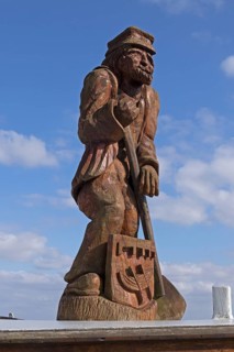 Statue, Harbour, Altefähr, Island of Rügen, Mecklenburg-Western Pomerania, Germany