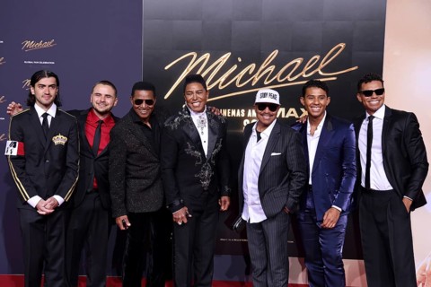 Bigi Jackson, Prince Jackson, Jackie Jackson, Jermaine Jackson, Guest, Marlon Jackson, Jermajesty