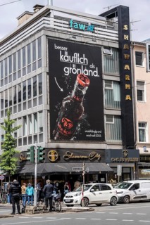 Large-format advert for Fritz-Kola, an independent Hamburg-based cola and lemonade producer,