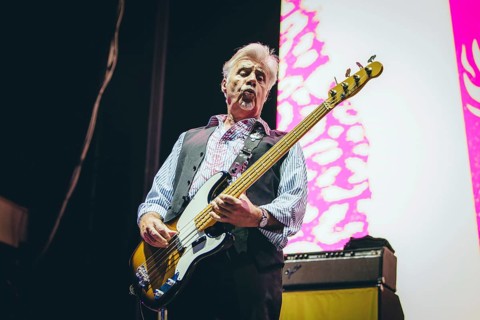 Glen Matlock, bassist of the Sex Pistols ft. Frank Carter live at the Berlin Zitadelle Spandau on