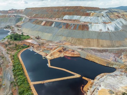 Aerial view of open pit mining, copper mine, Rio Tinto, Minas de Rio Tinto, Andalusia, Spain