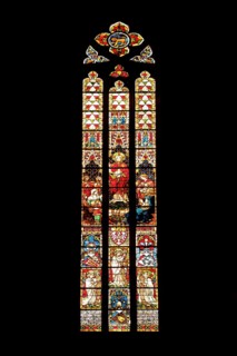 Colourful stained glass window by Alexander Linnemann 1901, Sermon on the Mount with inscription
