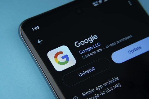The Google app from Google Playstore is displayed on a smartphone screen