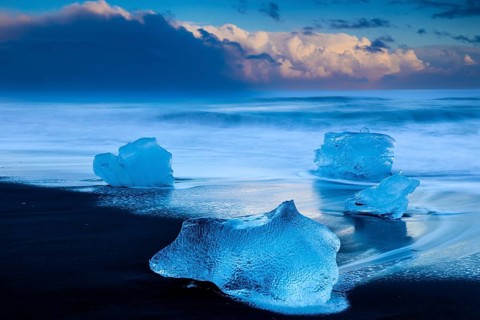Ice chunks on black beach, lava beach, glacier ice, sea, sunset, winter, Diamond Beach