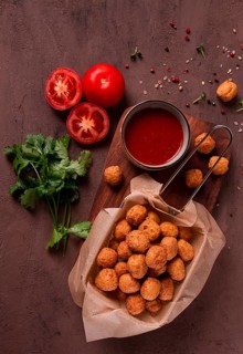 Chicken popcorn, deep fried, nuggets, close-up, rustic, no people