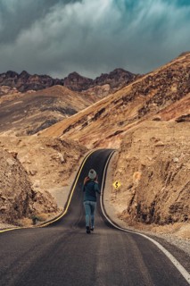 Death Valley woman tourist