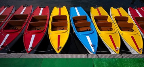 Colorful electric motor boats, electric boats, rental boats, boat rental, boat rental, Bregenz,
