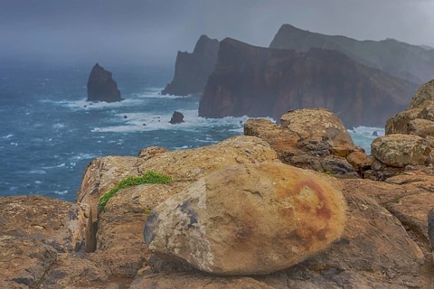 Rock formations in the Atlantic Ocean, volcanic peninsula, Ponta de São Lourenço, Ponta de Sao