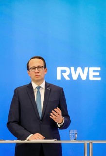 Essen, North Rhine-Westphalia, Germany, RWE CEO Markus Krebber at the RWE Annual Press Conference