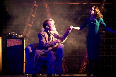 Johannes Kalle shepherd and Mascha Stummer, The 39 Steps, photo sample of the crime comedy on 18.03