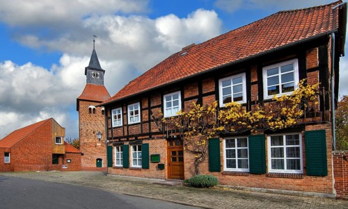 Schnackenburg is a town with around 600 inhabitants in the district of Lüchow-Dannenberg and is the