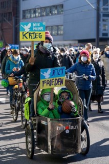 Peace demonstration against the war in Ukraine, instead of the Rose Monday parade in Cologne, with