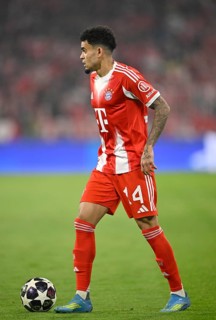 Luis Diaz FC Bayern Munich FCB (14) Action on the ball Football UEFA Champions League CL Allianz